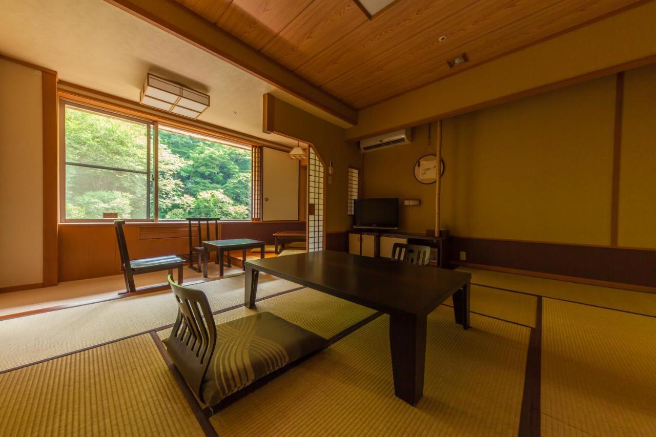 Shima Yamaguchikan Nakanojo Bagian luar foto